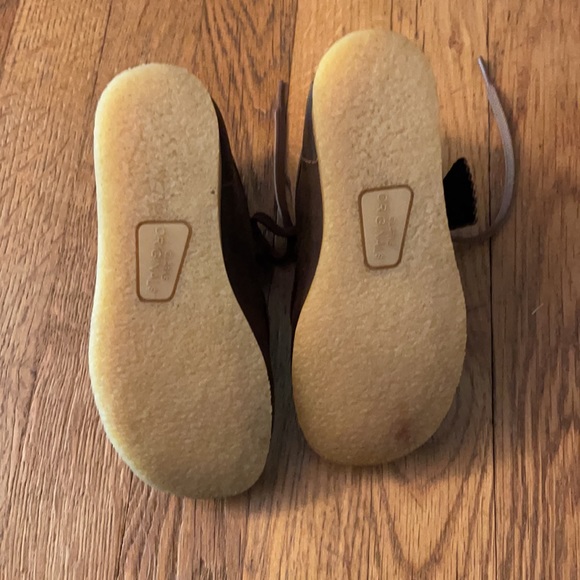 Clark Kids Shoes - Picture 4 of 5